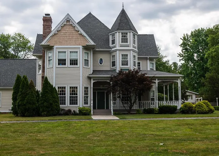 Exquisite Victorian