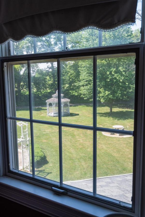 Exquisite Victorian Homestay Springfield